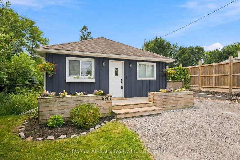5987 Lakeshore Road