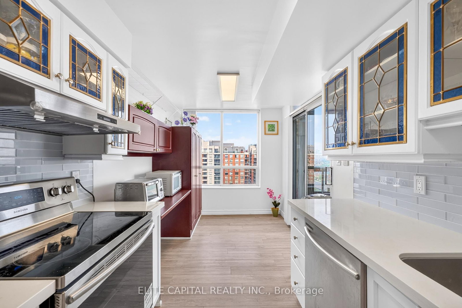 29 Northern Heights Drive • #1205 • Richmond Hill, ON photo 15
