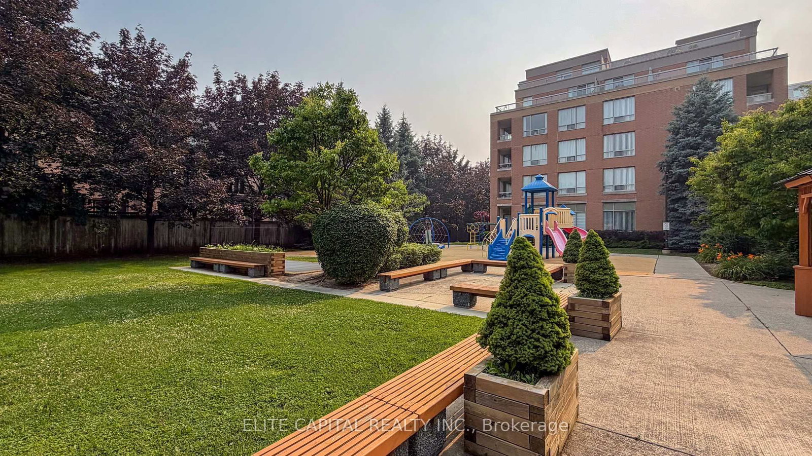 29 Northern Heights Drive • #1205 • Richmond Hill, ON photo 27