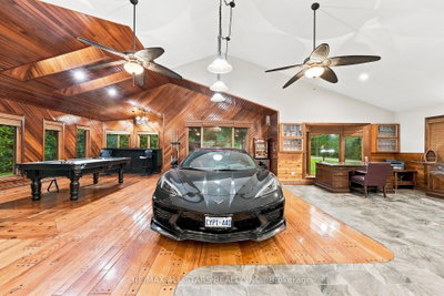 664 N Lake Drive • Georgina, ON photo 9