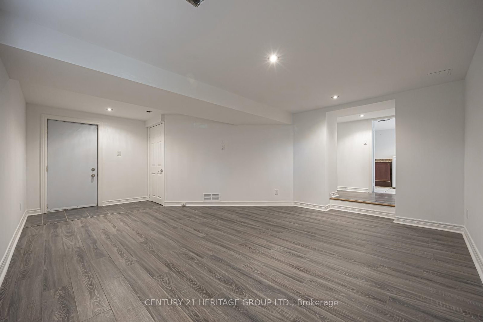 178 Main Street N • Newmarket, ON photo 14