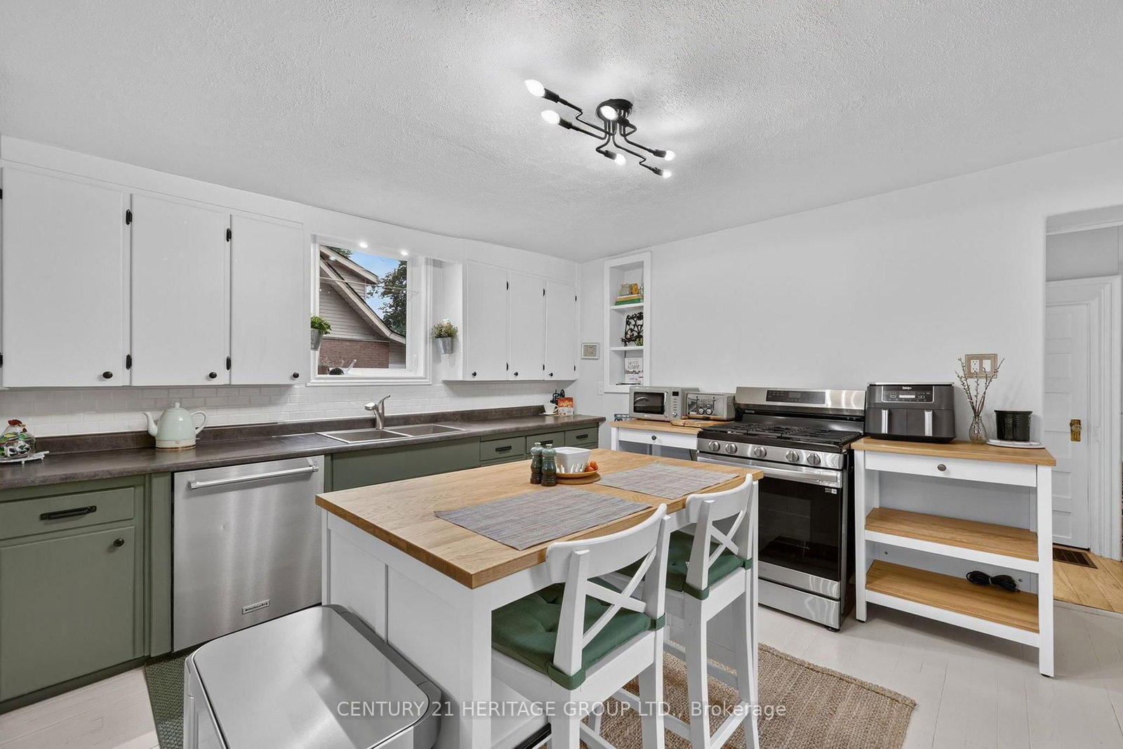 62 Queen Street N • New Tecumseth, ON photo 15