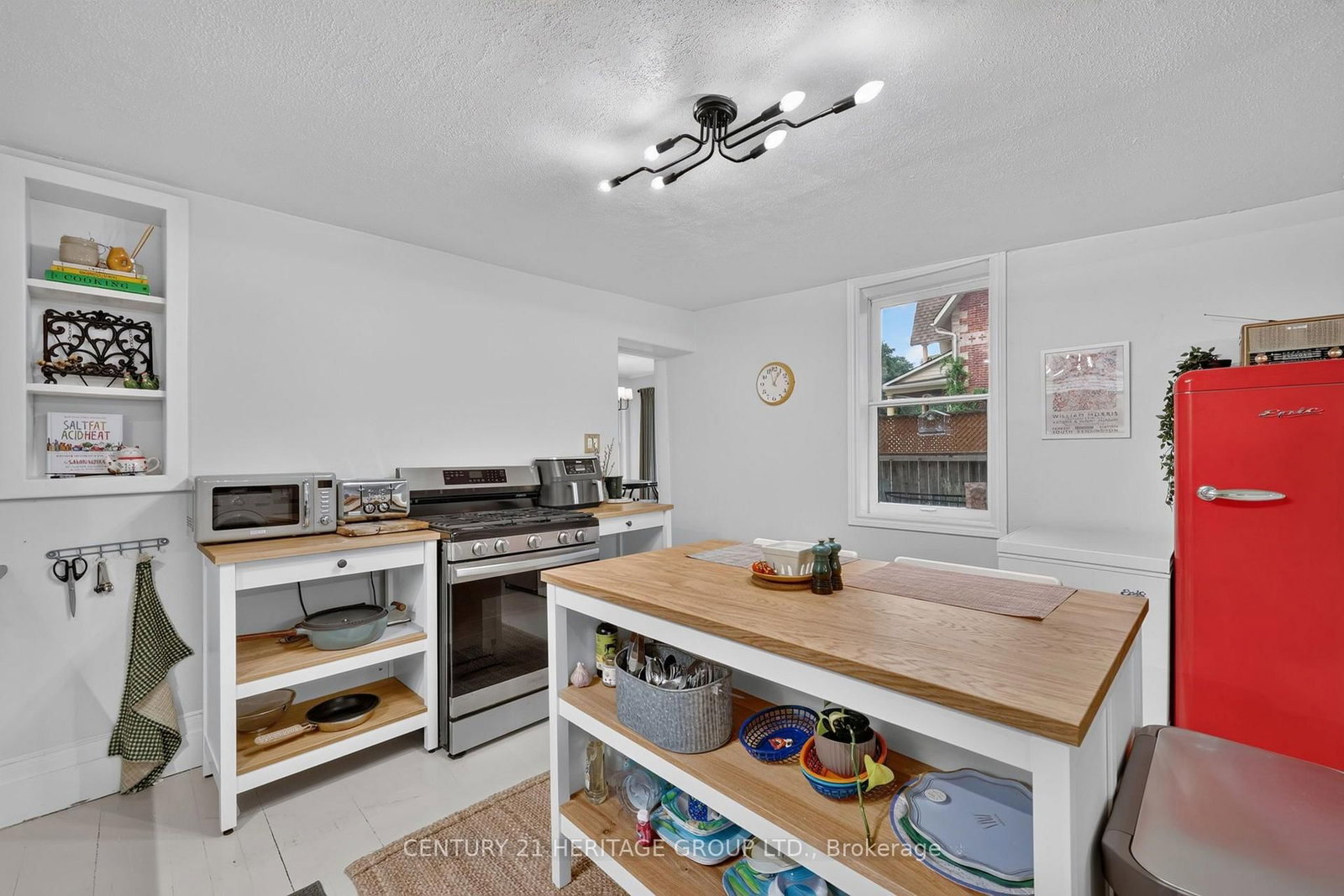 62 Queen Street N • New Tecumseth, ON photo 18