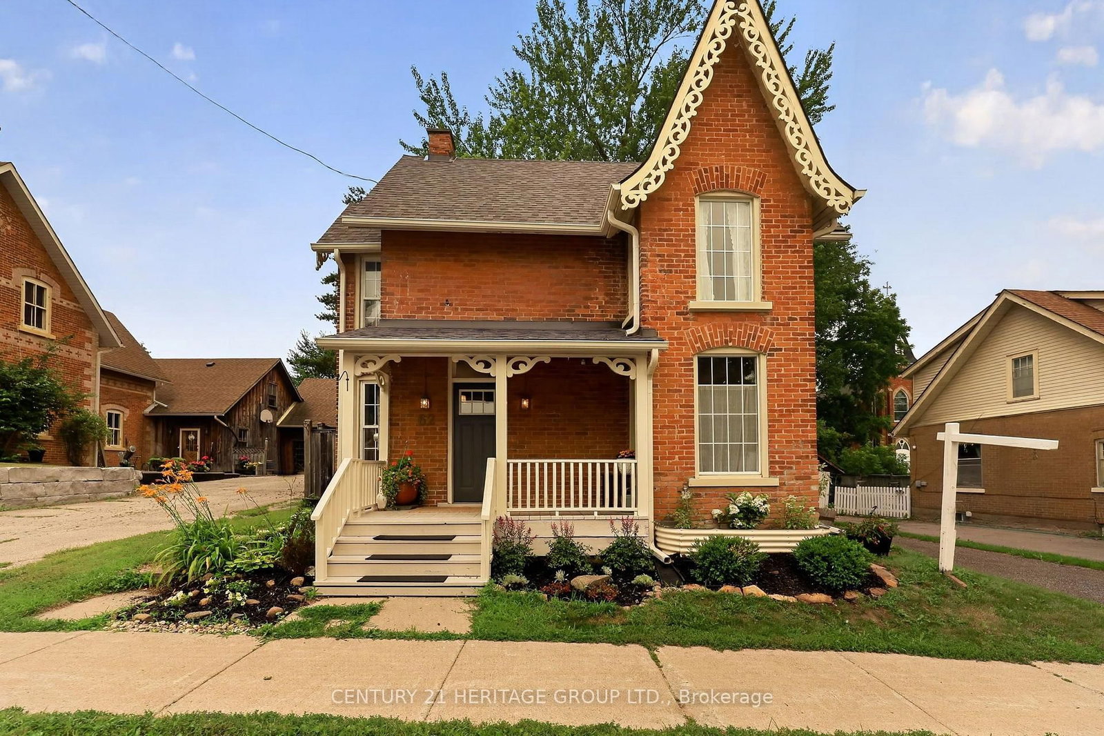 62 Queen Street N • New Tecumseth, ON photo 2