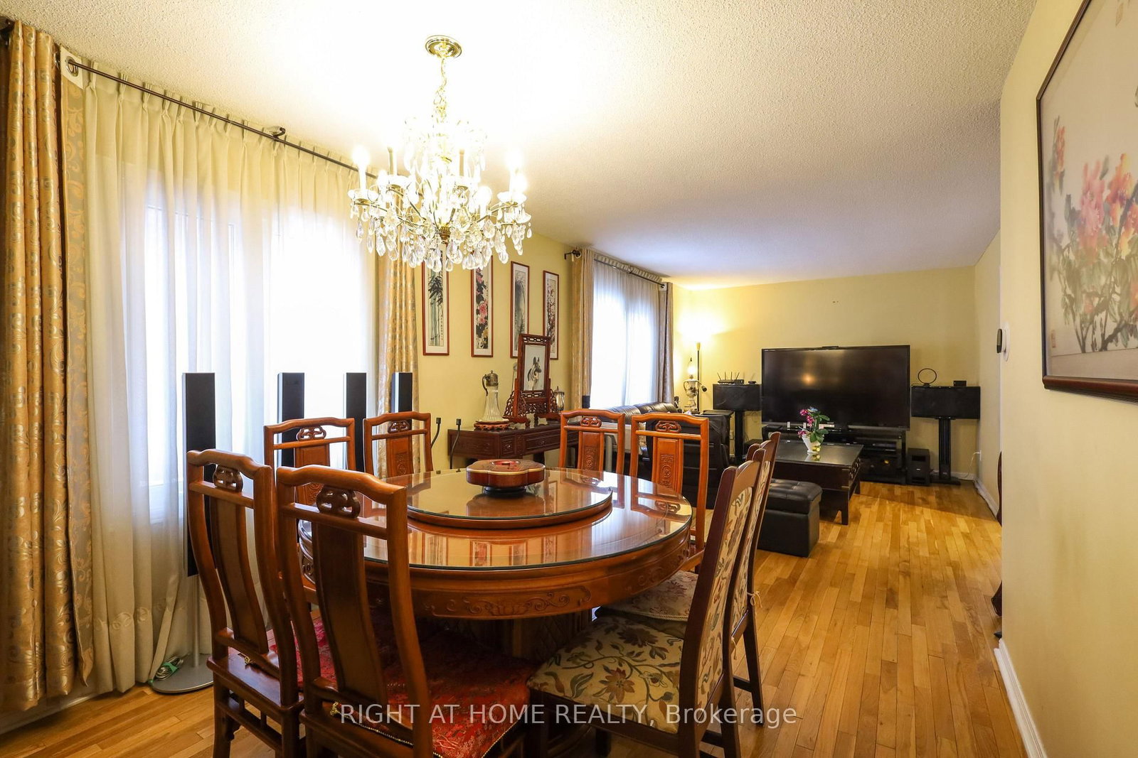 31 Stargell Crescent • Markham, ON photo 10
