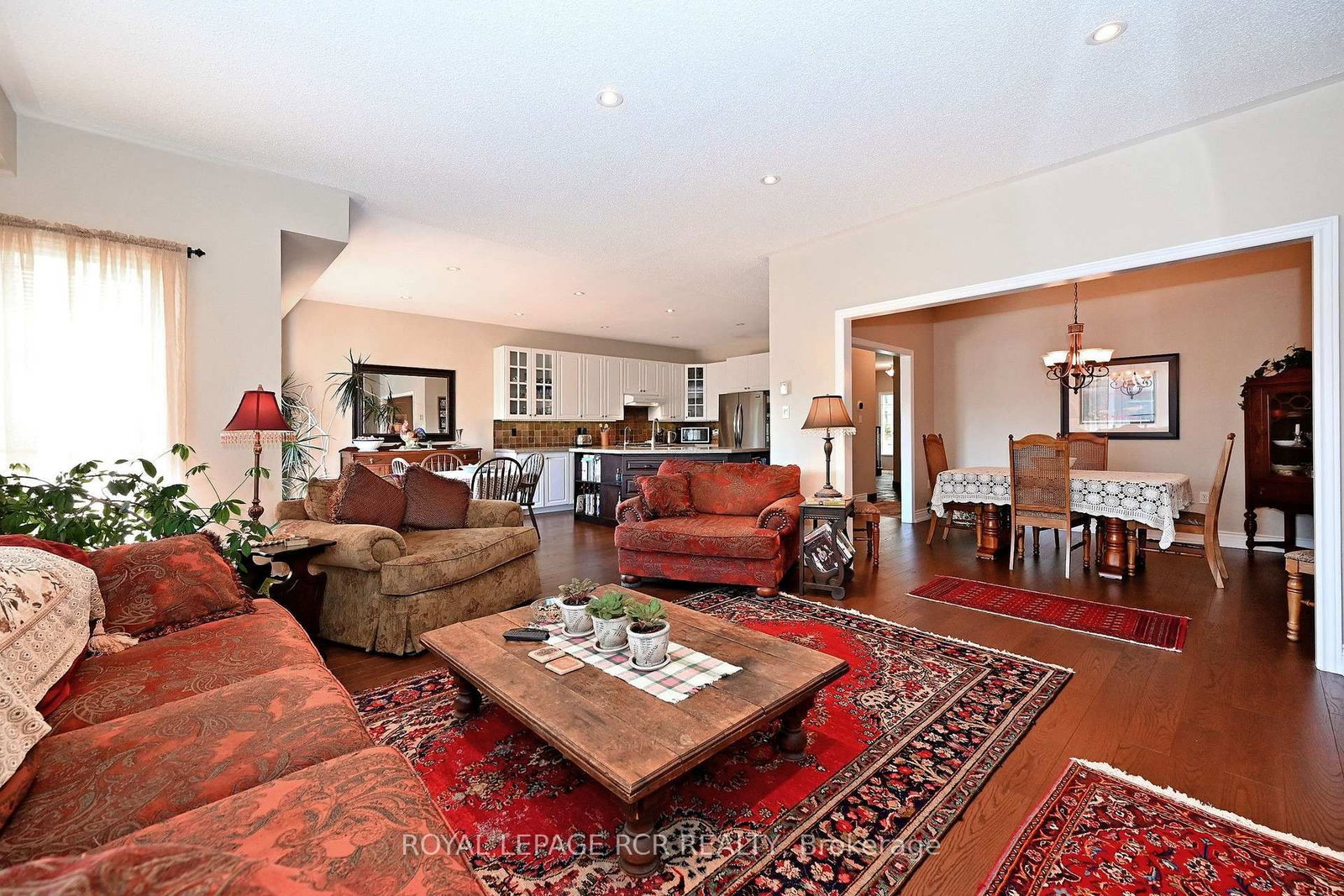 81 Woodbury Crescent • Newmarket, ON photo 10