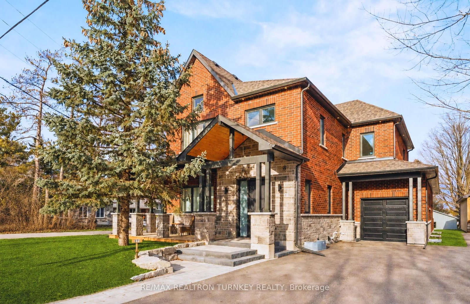 271 Main Street N • Uxbridge, ON photo 3