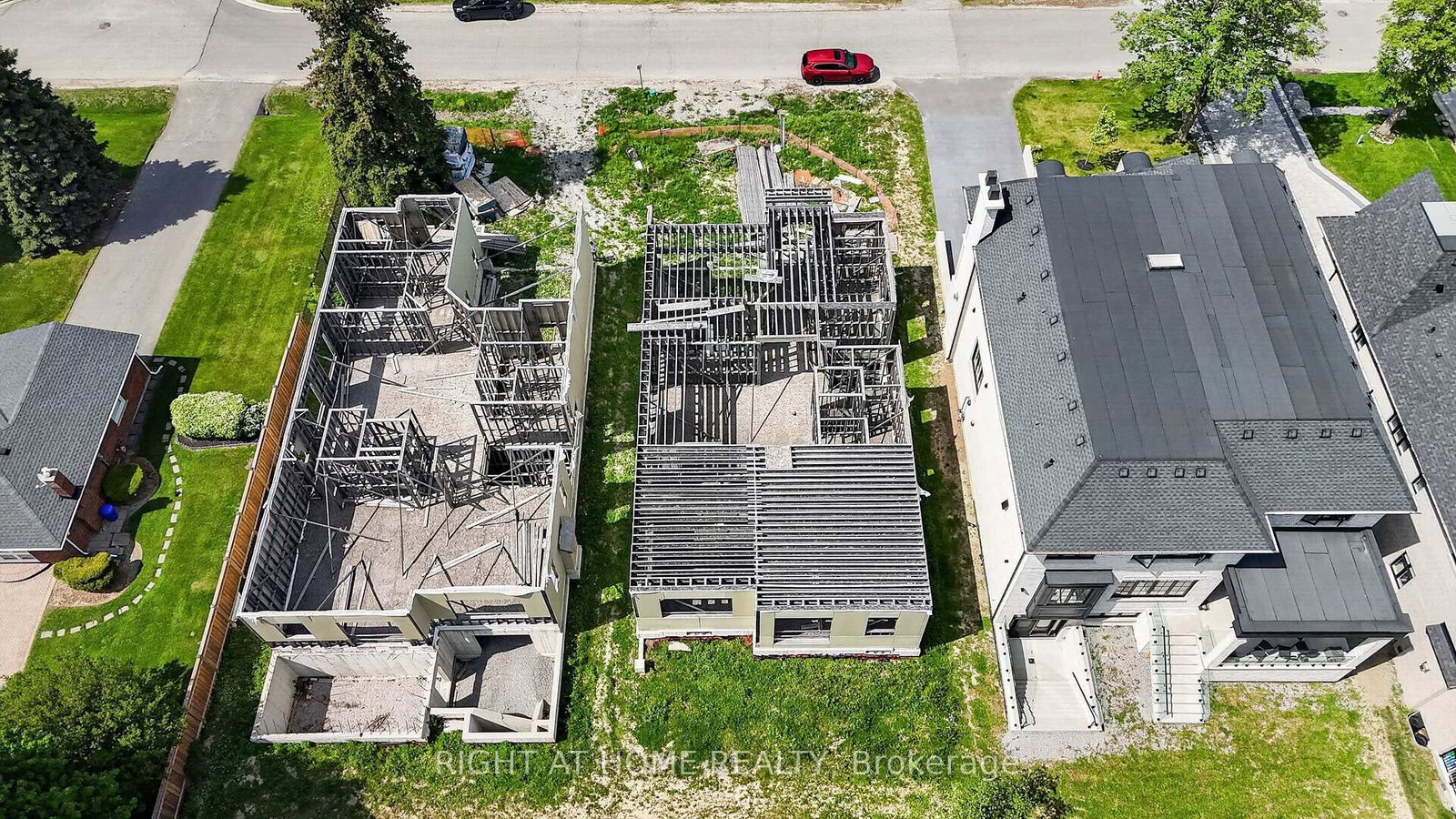 21A Long Hill Drive • Richmond Hill, ON photo 12