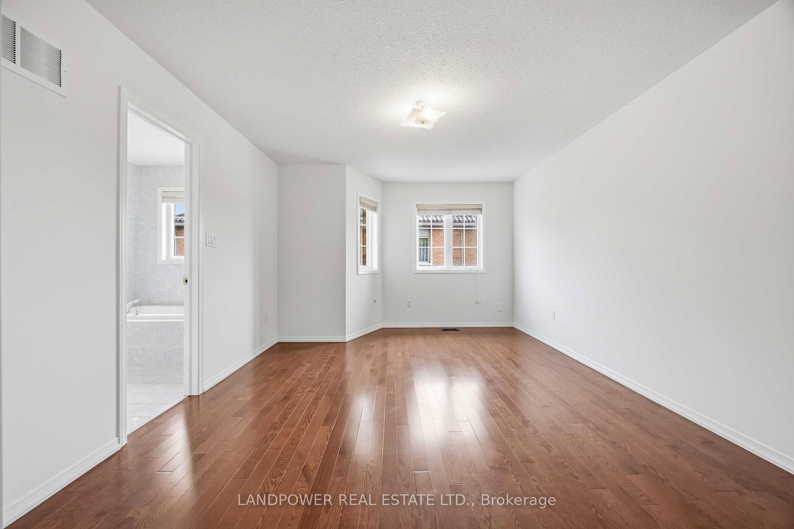 19 Christian Hoover Drive • Whitchurch-Stouffville, ON photo 24