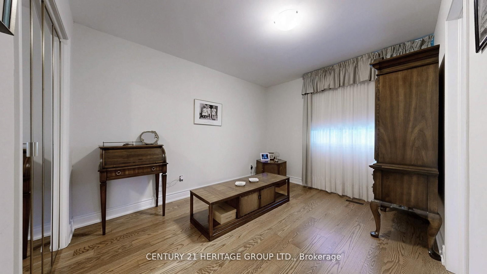 280 Henderson Avenue • Markham, ON photo 25