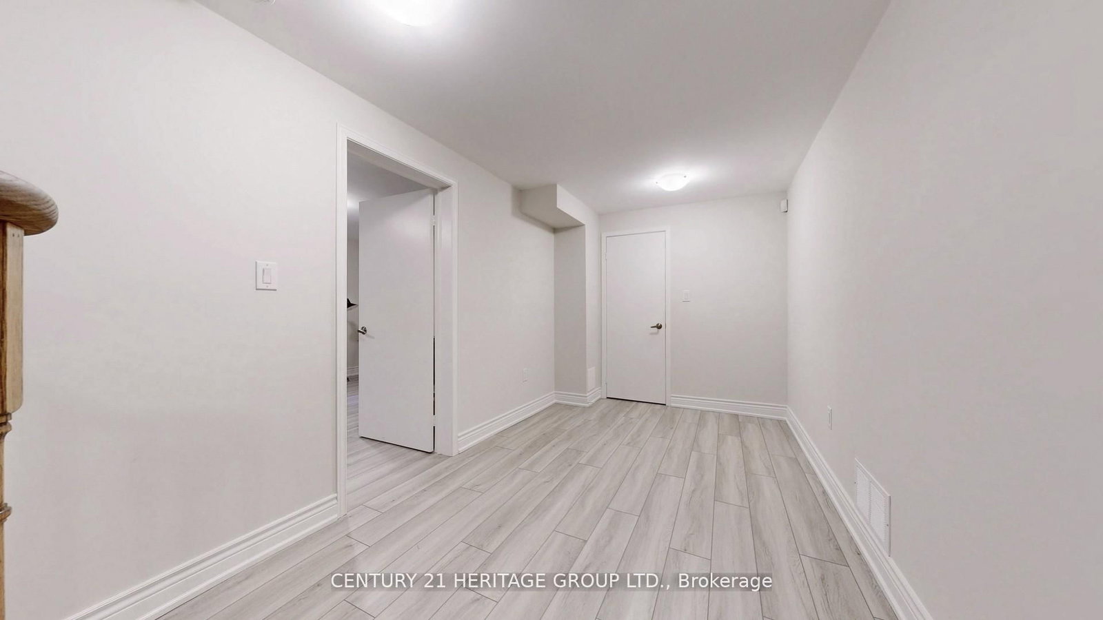 280 Henderson Avenue • Markham, ON photo 36