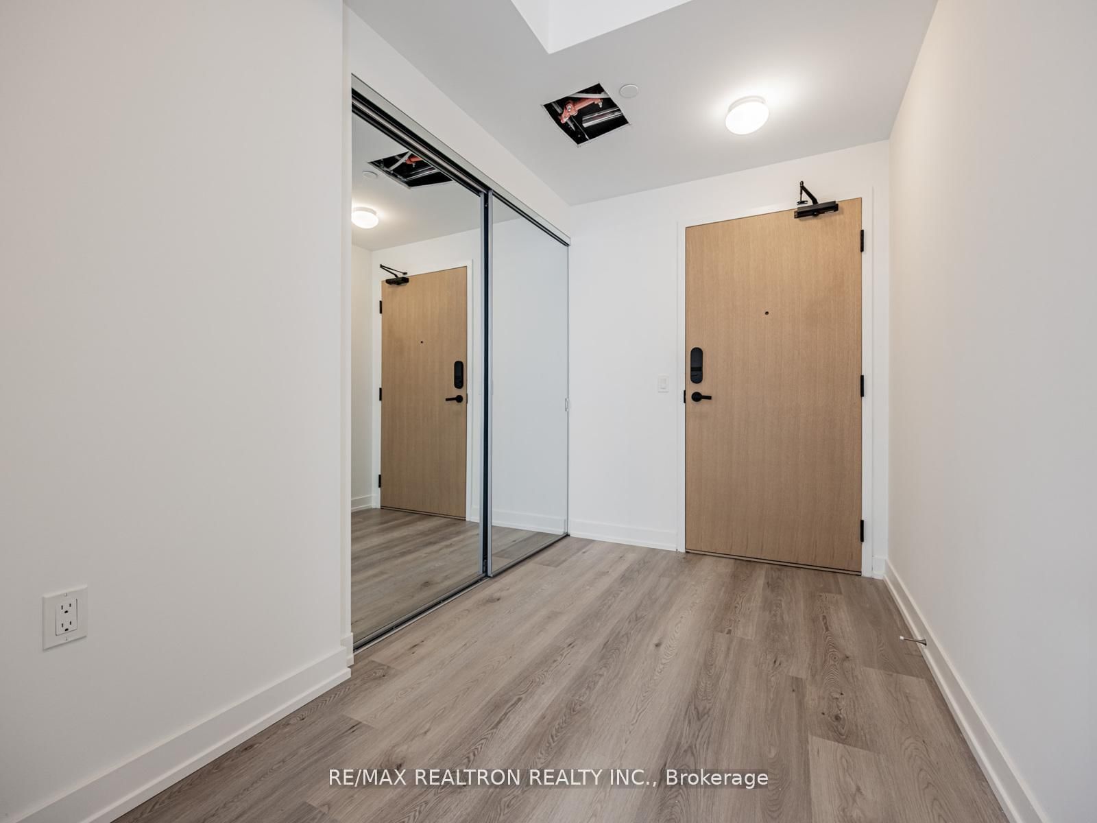 333 Sunseeker Avenue • #428 • Innisfil, ON photo 15