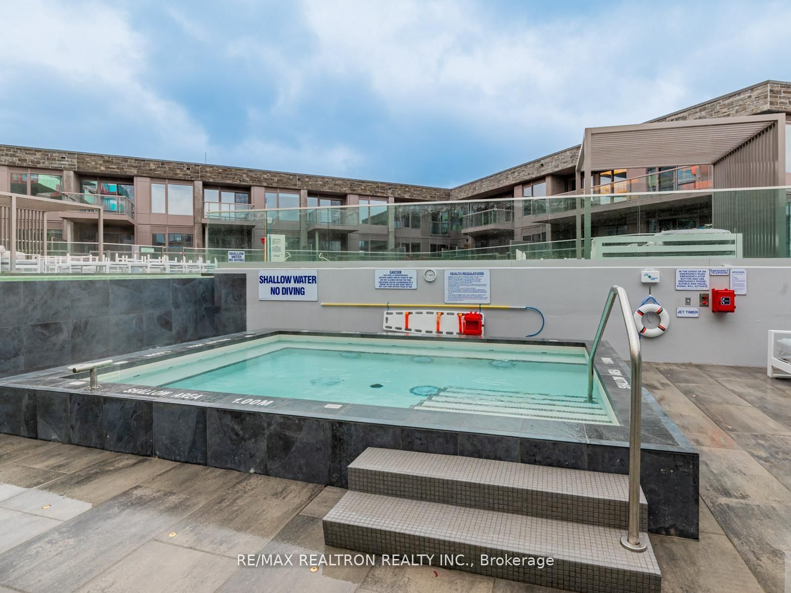 333 Sunseeker Avenue • #428 • Innisfil, ON photo 33