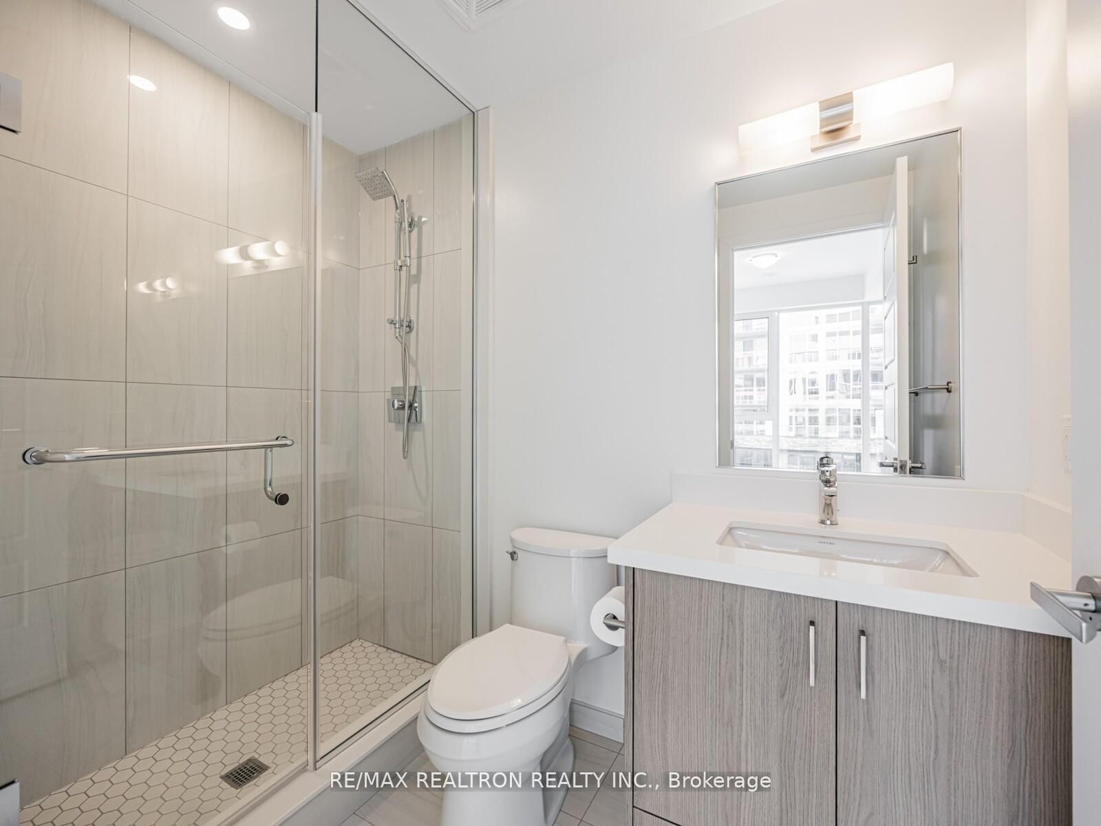 333 Sunseeker Avenue • #428 • Innisfil, ON photo 7