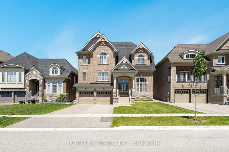 6 Flay Court