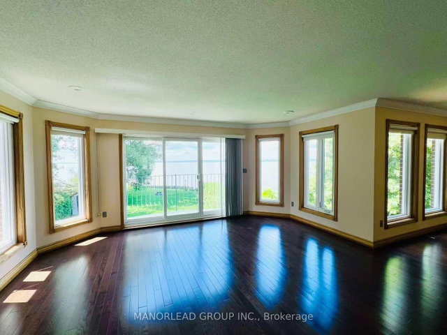 42 Metropolitan Crescent