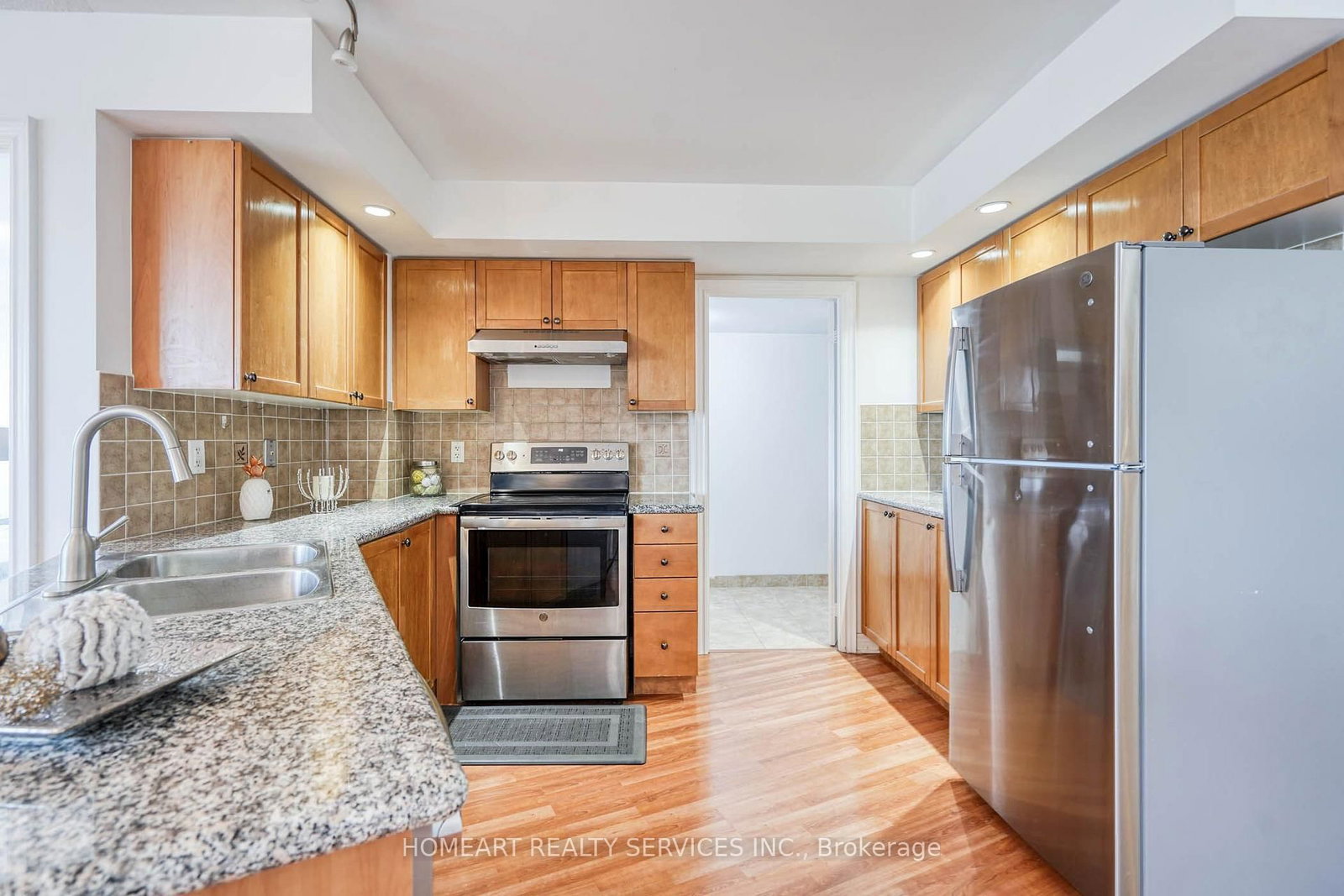 33 Cox Boulevard • #722 • Markham, ON photo 8