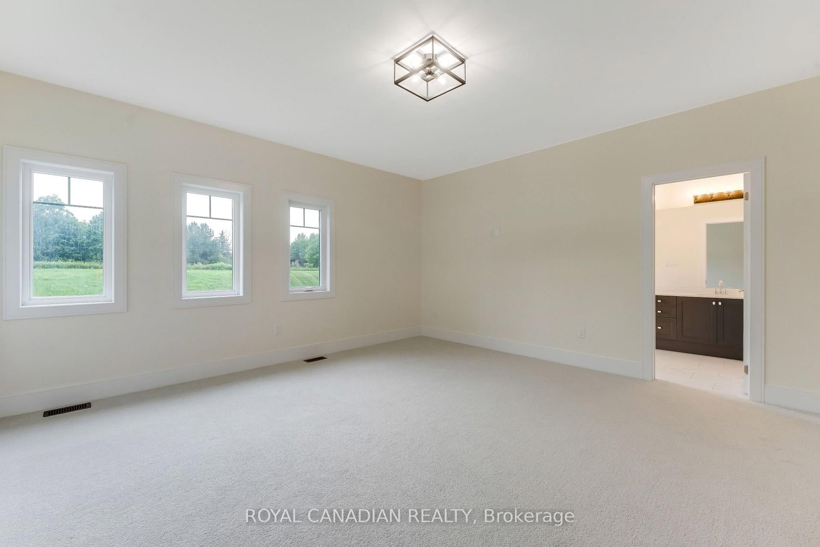 50 Maxson Lane • Whitchurch-Stouffville, ON photo 39