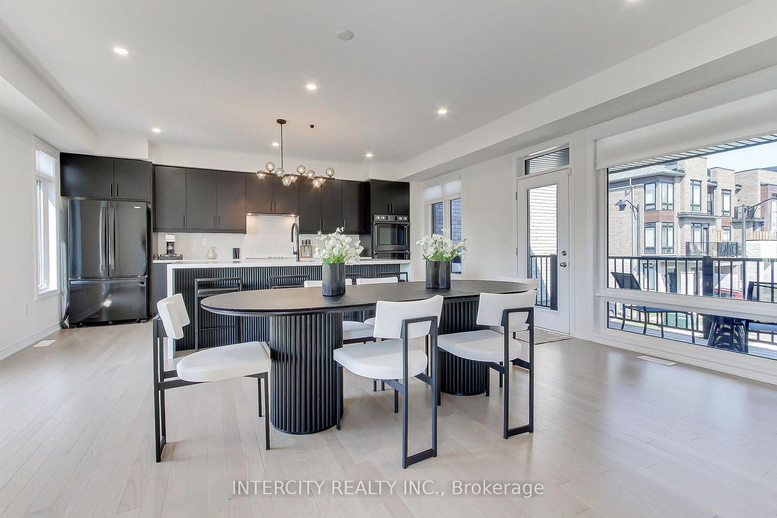130 Blick Crescent • Aurora, ON photo 21