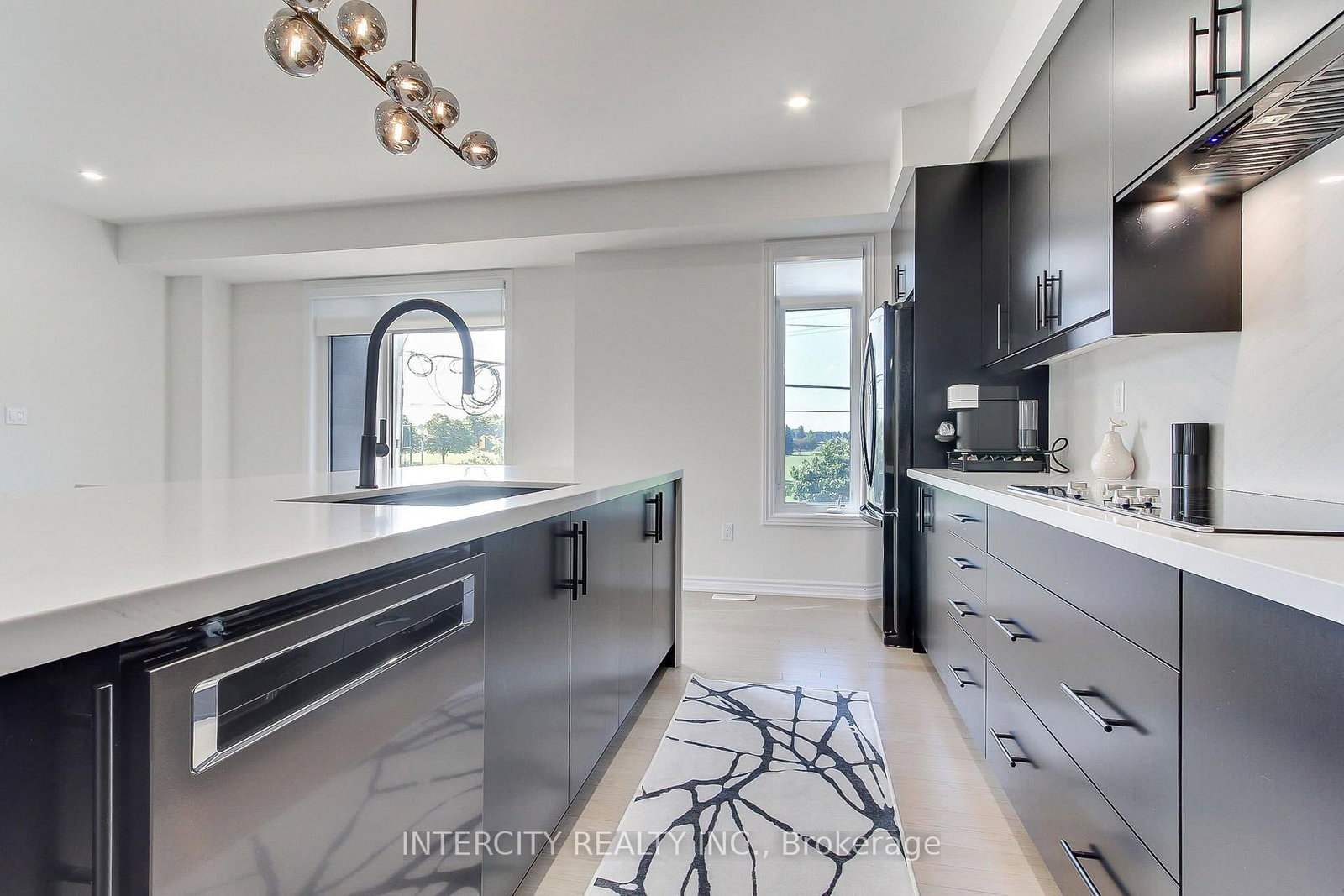 130 Blick Crescent • Aurora, ON photo 28