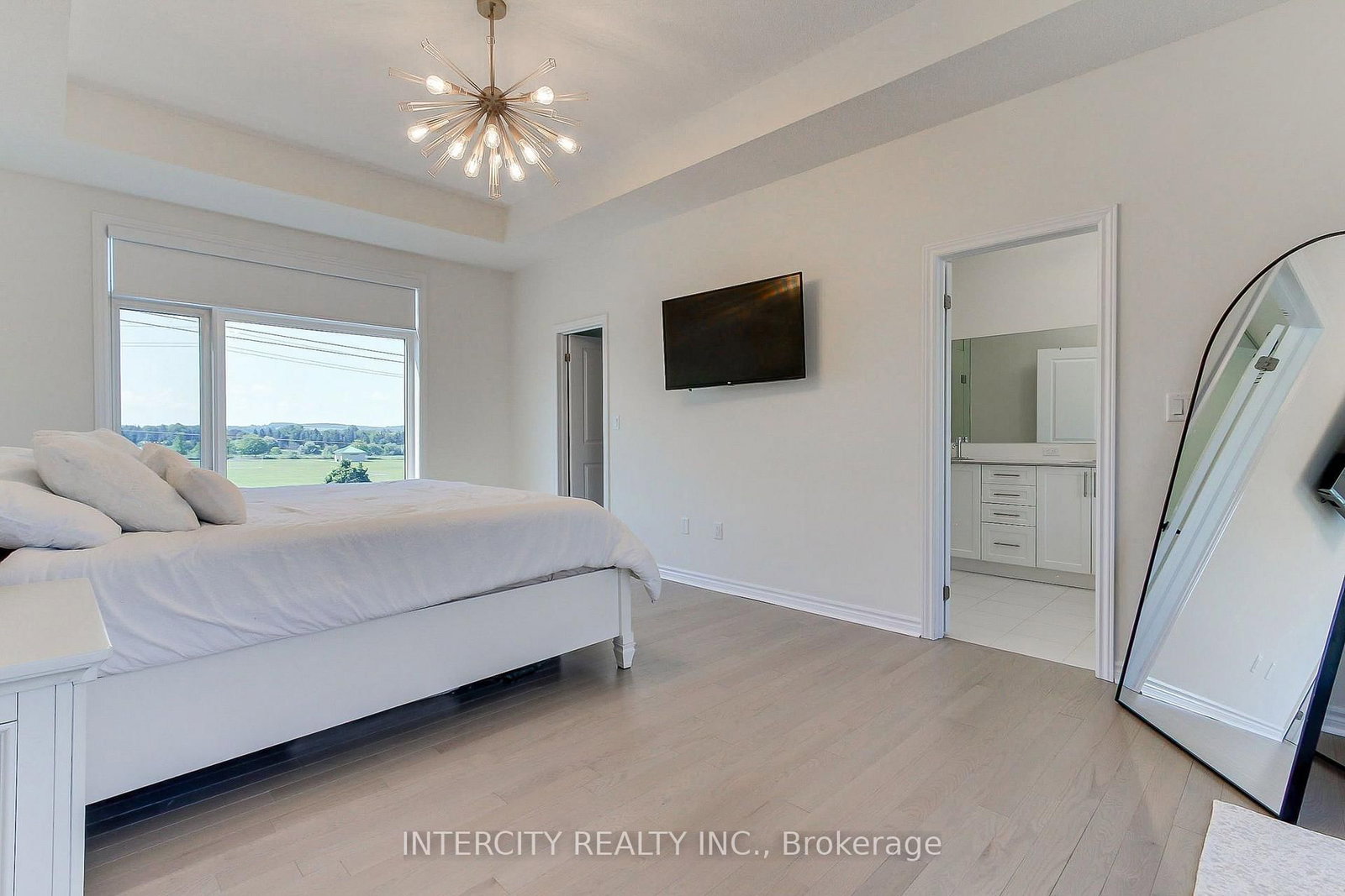 130 Blick Crescent • Aurora, ON photo 42