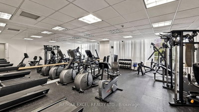 11 Townsgate Drive • #718 • Vaughan, ON