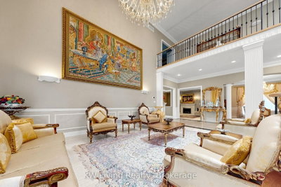 16 Montressor Court • Richmond Hill, ON photo 9