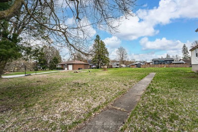 58 Jonas Street • Essa, ON photo 4