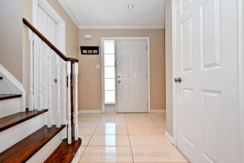 73 Laurendale Avenue
