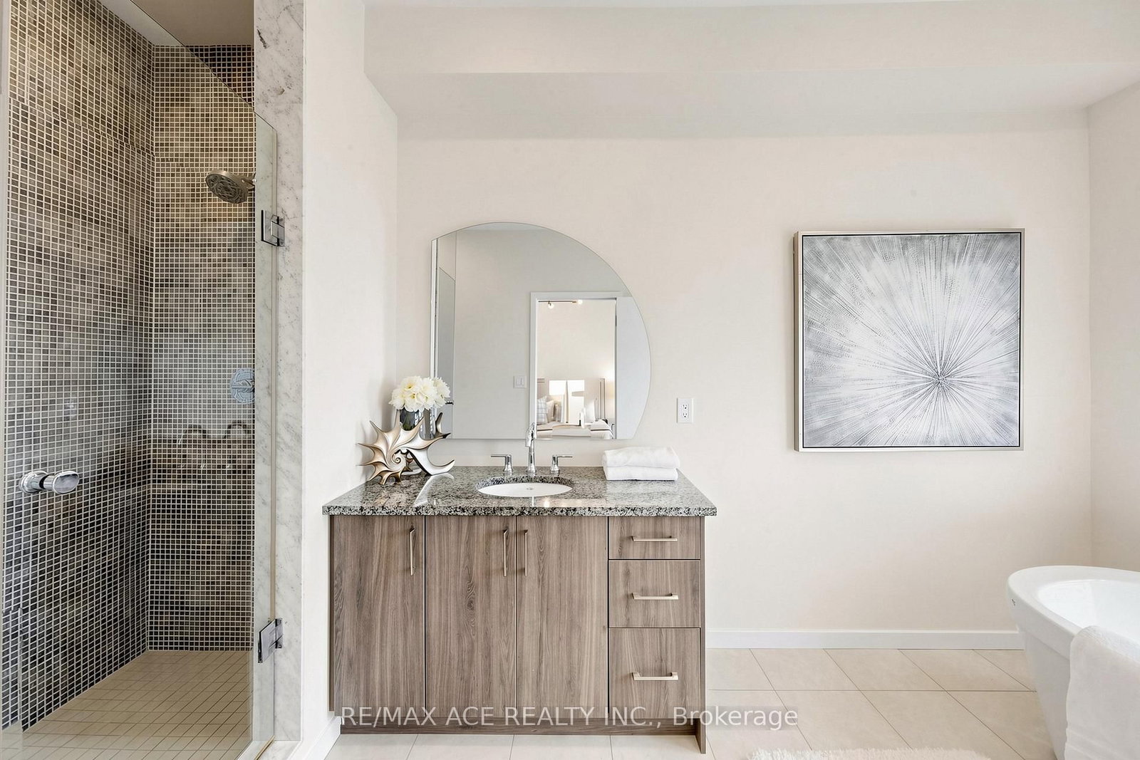 368 Elyse Court • Aurora, ON photo 27