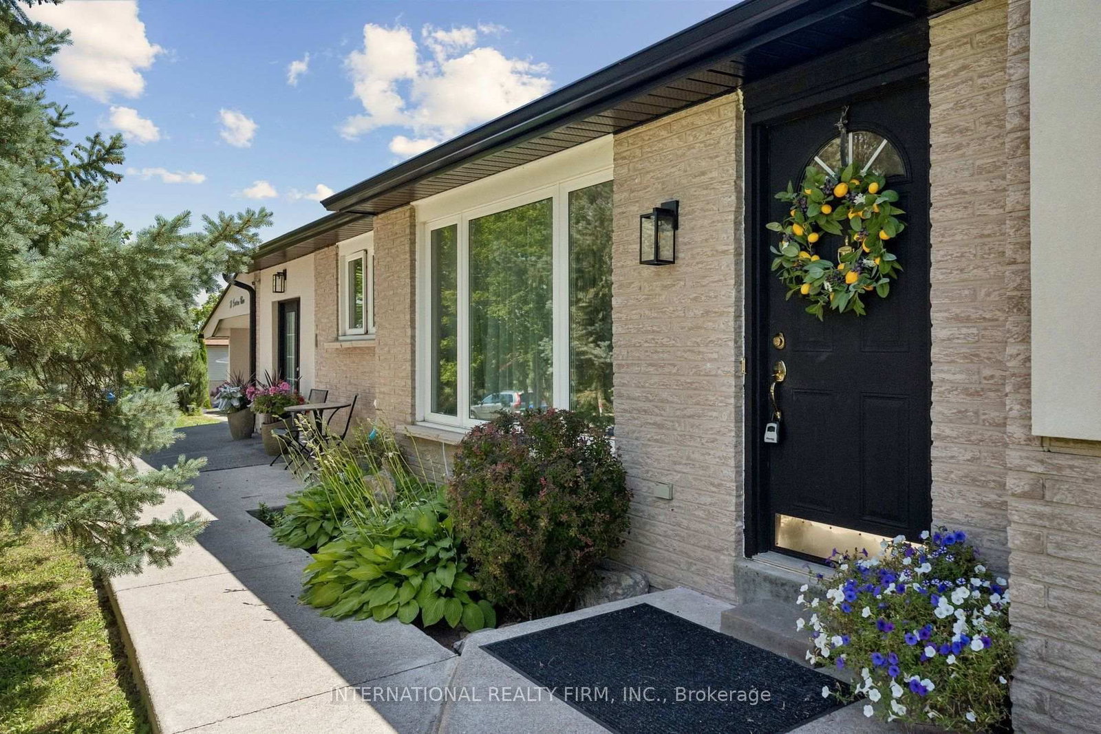29 Jamieson Drive • Adjala-Tosorontio, ON photo 1