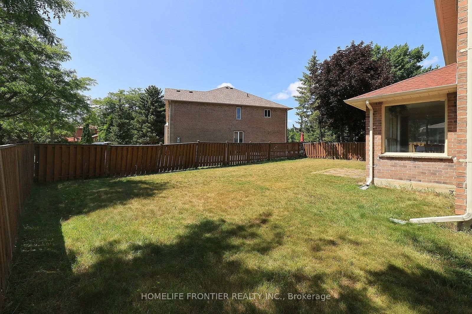48 Ashfield Drive • Richmond Hill, ON photo 18