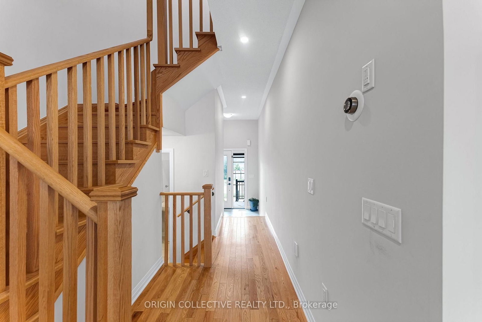 215 Landolfi Way • Bradford West Gwillimbury, ON photo 20
