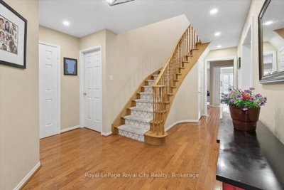 69 Summerdale Drive • Markham, ON photo 6