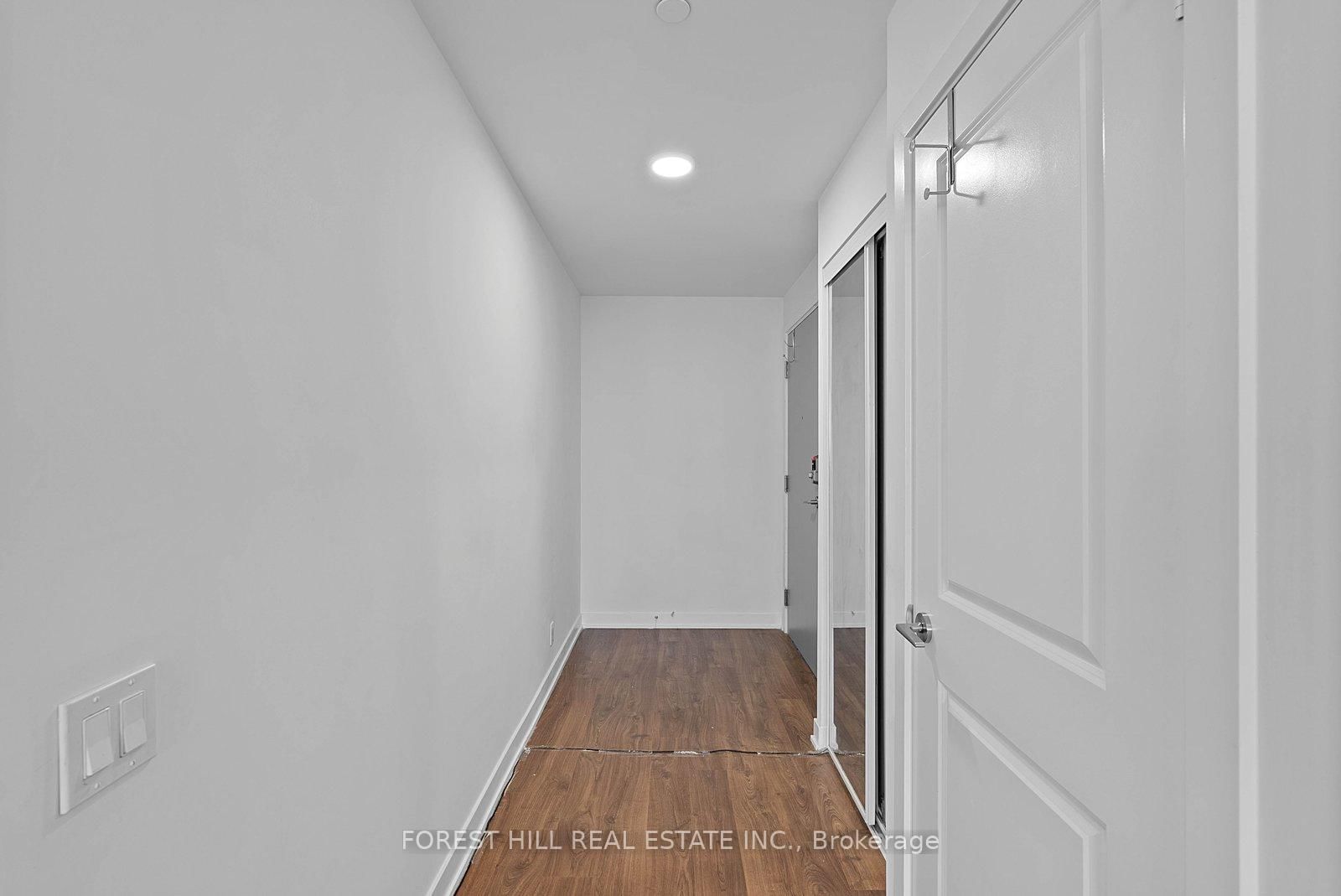 50 Upper Mall Way • #2311 • Vaughan, ON photo 10
