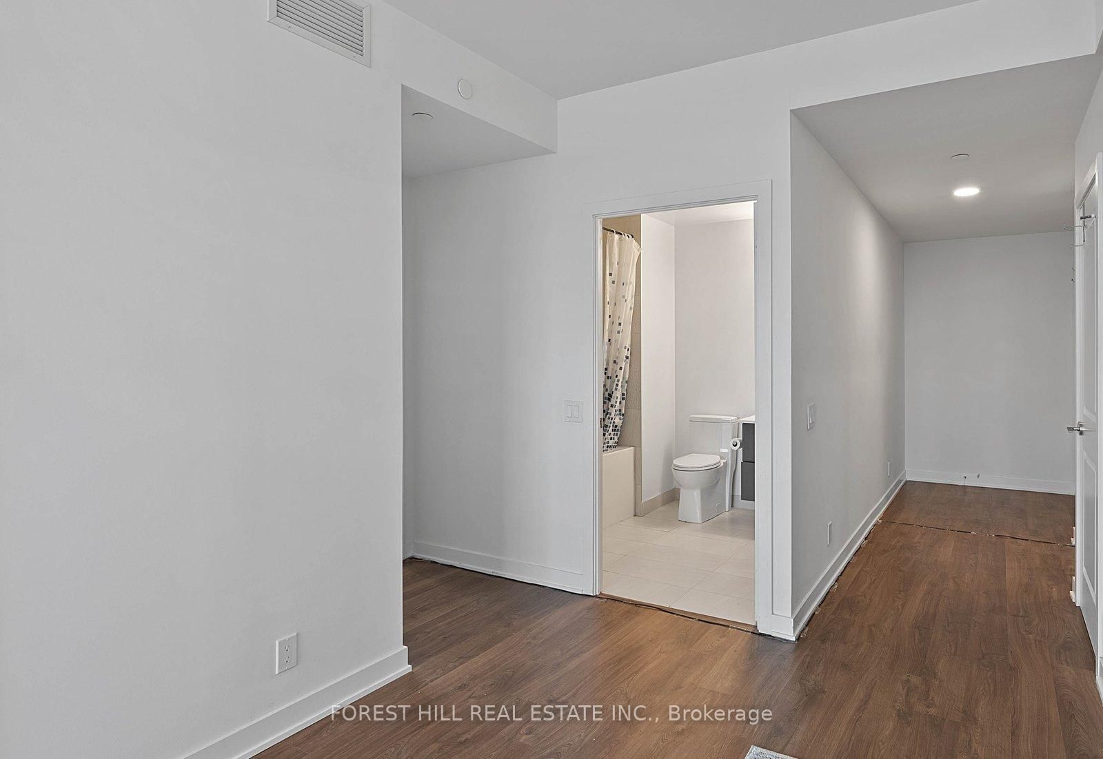 50 Upper Mall Way • #2311 • Vaughan, ON photo 30