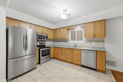 60 Monte Carlo Drive • Vaughan, ON photo 9
