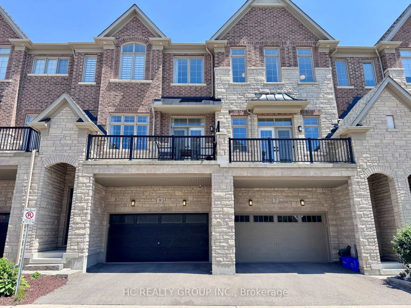 home for lease on 9 Beaufort Way