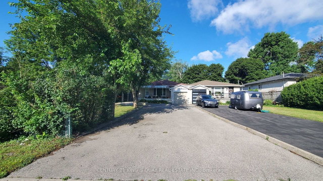 2 Robinson Street