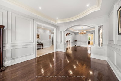 34 May Avenue • Richmond Hill, ON photo 7