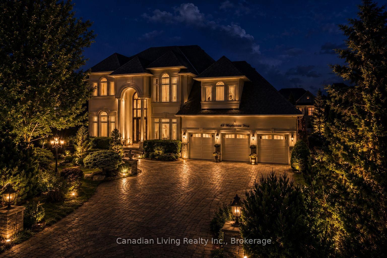 63 mapledown Way N • Vaughan, ON photo 2
