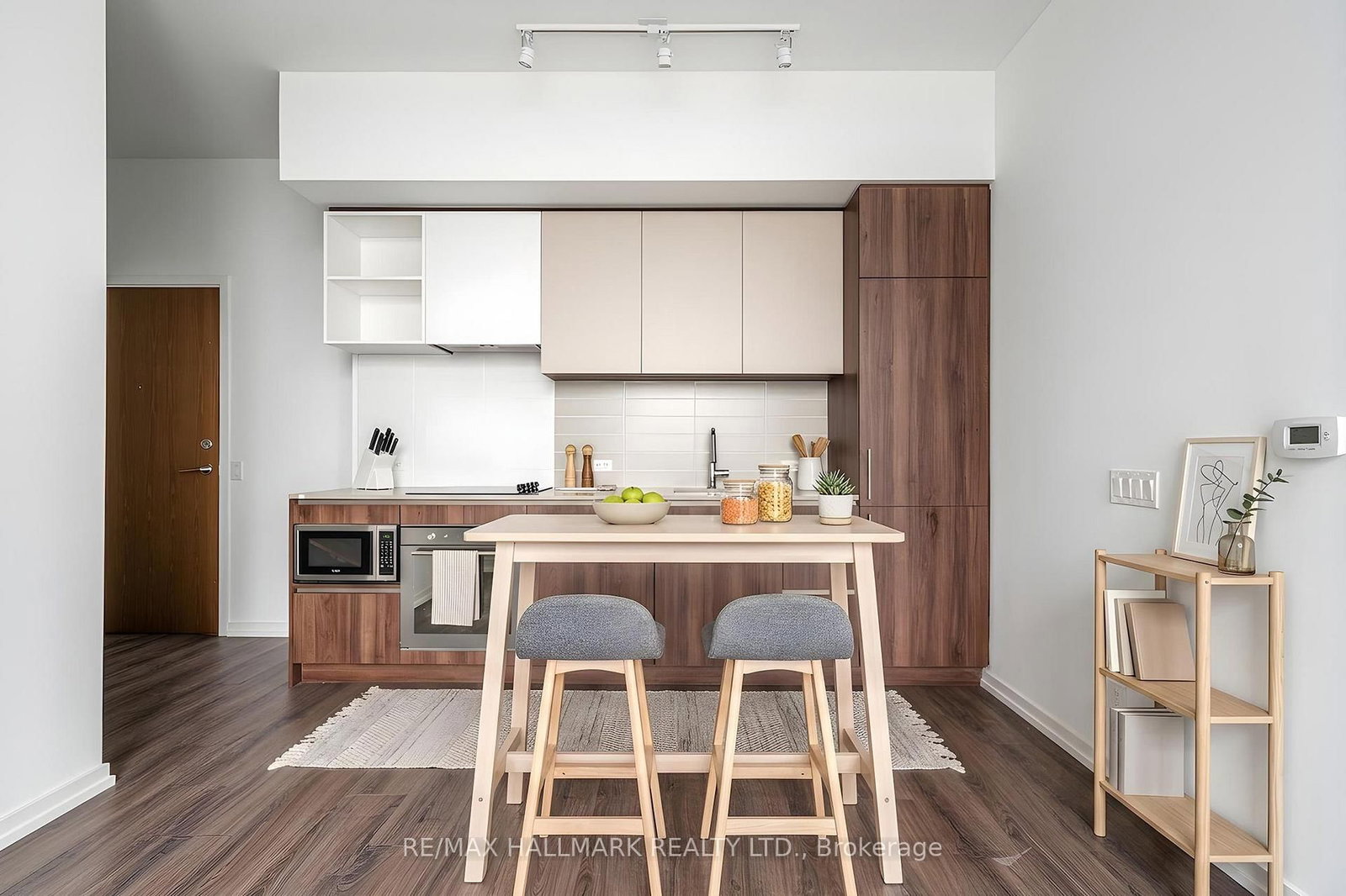 1000 E Portage Parkway • #311 • Vaughan, ON photo 6