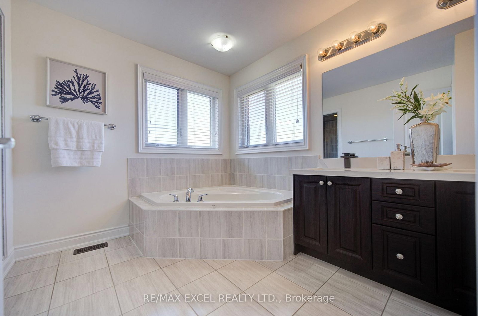 145 Milby Crescent • Bradford West Gwillimbury, ON photo 39
