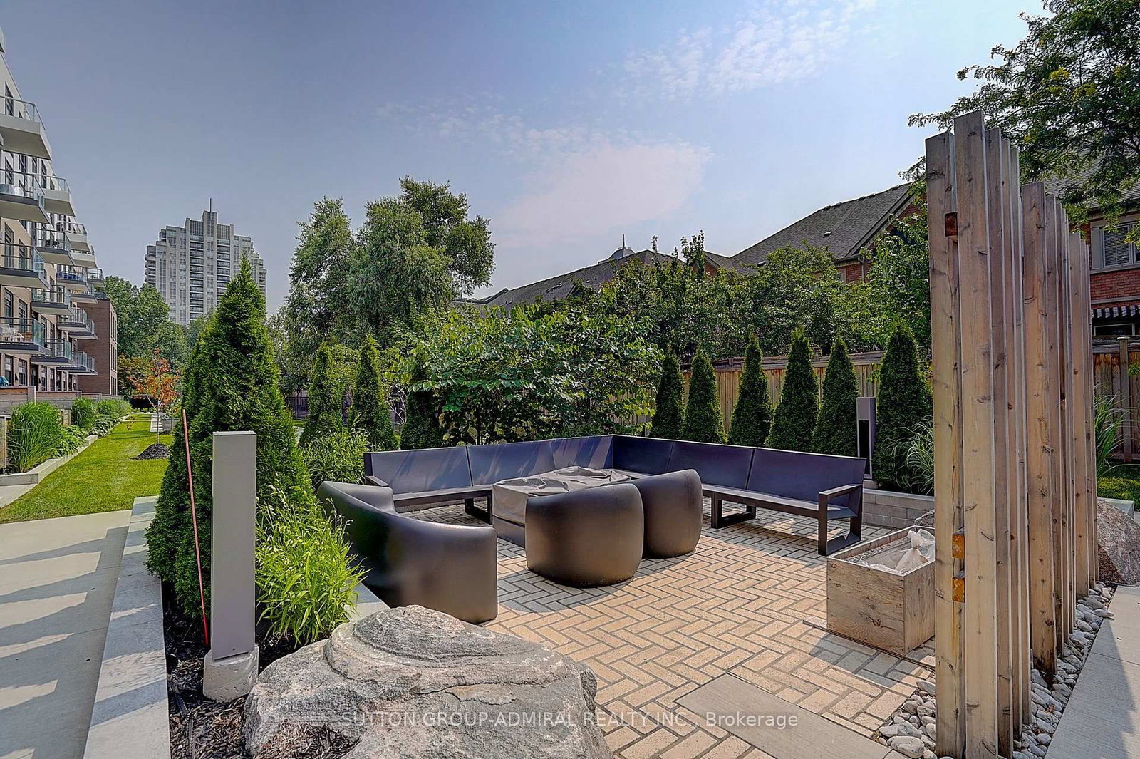 8 Beverley Glen Boulevard • #712 • Vaughan, ON photo 44