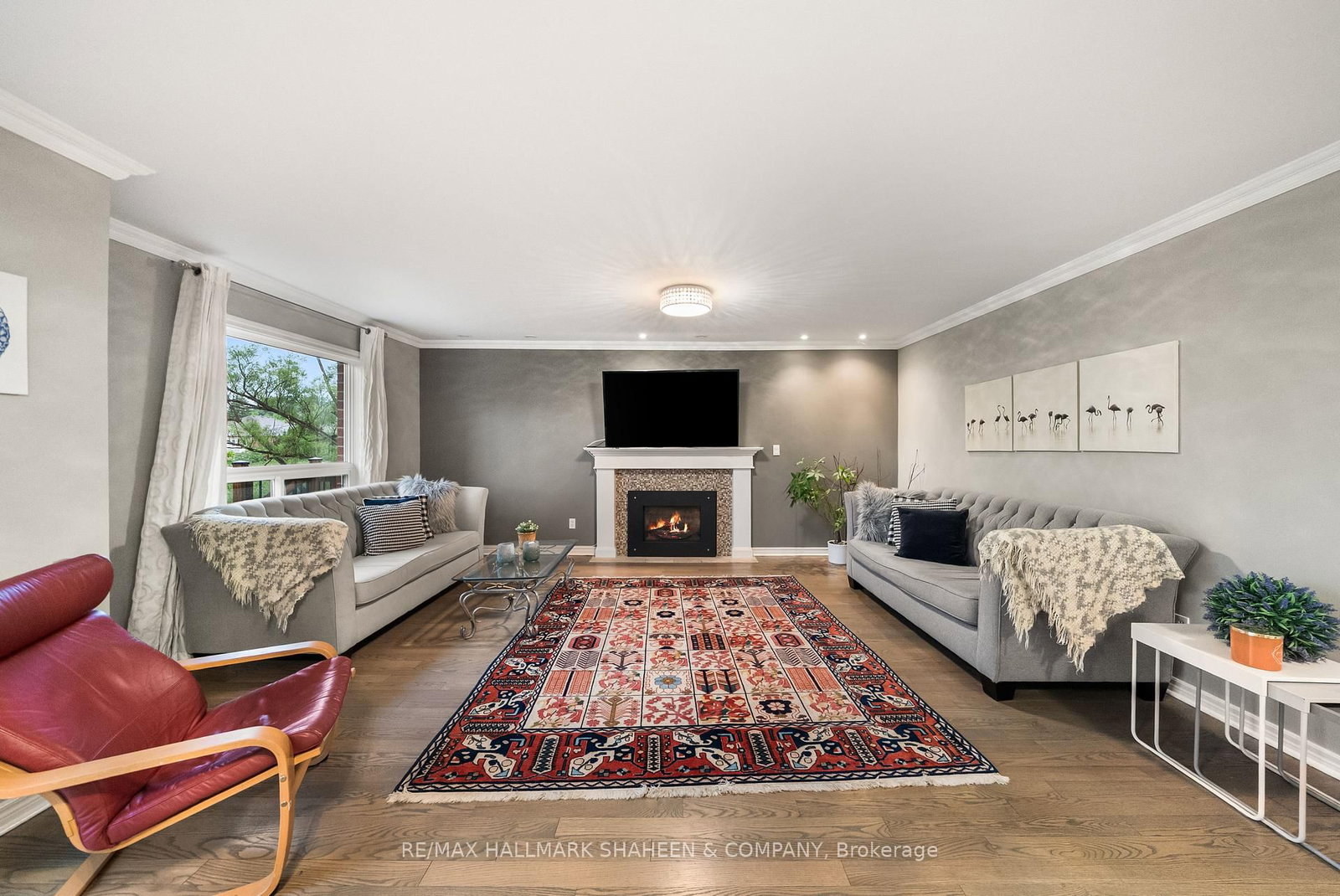718 Firth Court • Newmarket, ON photo 16
