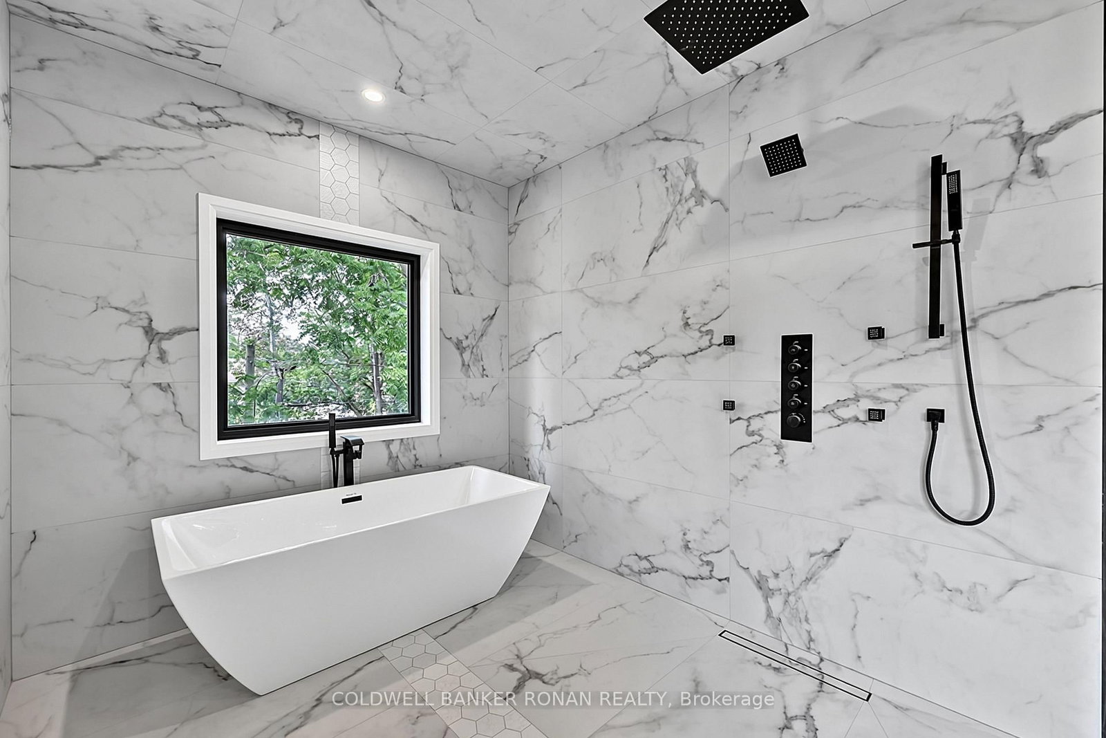 59 Walkem Drive • New Tecumseth, ON photo 34
