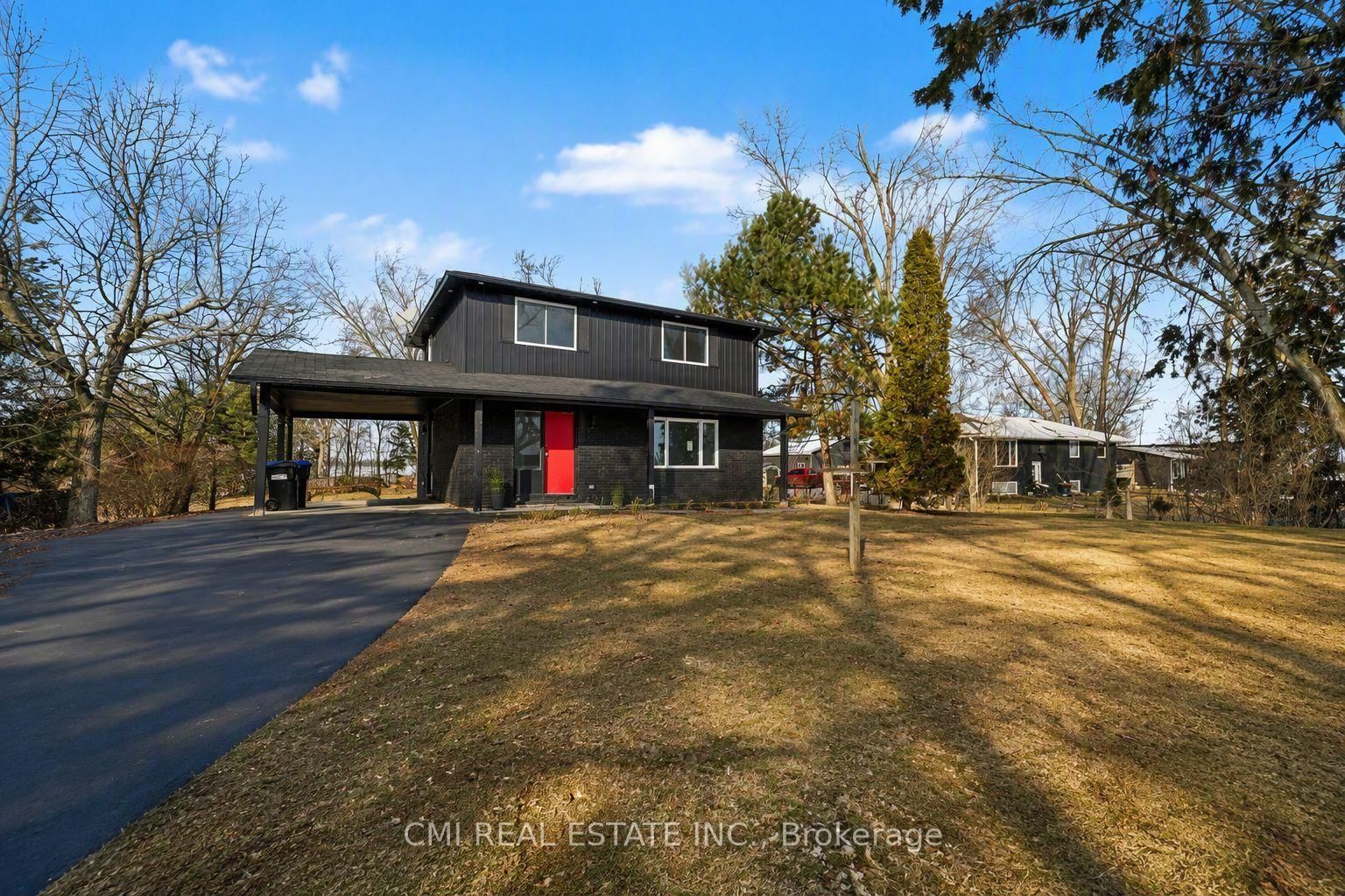 4806 5th Side Road • Essa, ON photo 2