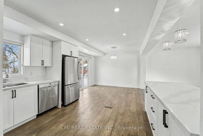 4806 5th Side Road • Essa, ON photo 7