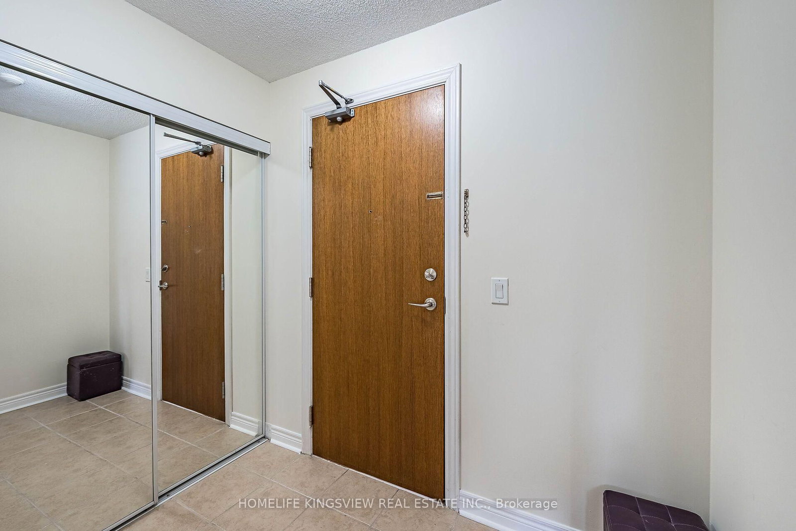 60 Disera Drive • #807 • Vaughan, ON photo 9