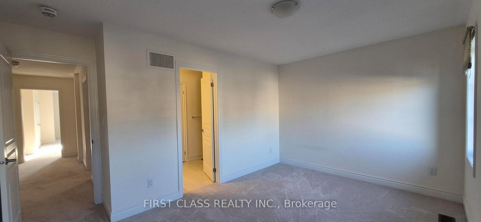 6 Blacksmith Trail • East Gwillimbury, ON photo 14